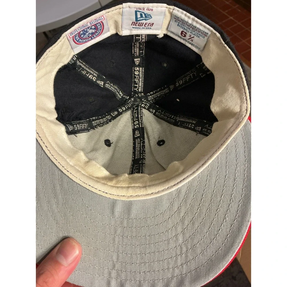 VTG USA Made New Era 59FIFTY Burlington Bees Kid Fitted‎ Hat 6 3/4 Navy Red MiLB
